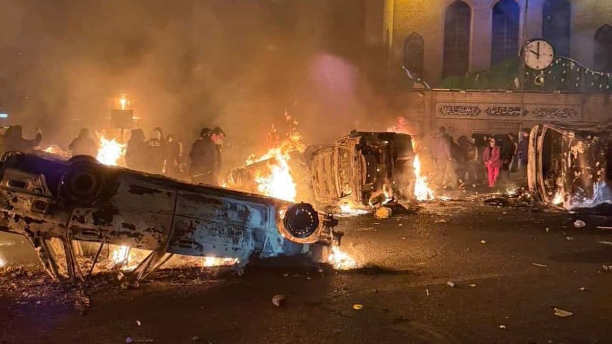 Irán se hunde en la violencia: al menos 500 muertos y 10.000 detenidos en las protestas contra el régimen