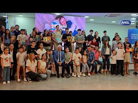 En una tarde de merienda, Poggi premió a los ganadores del Concurso ‘Sumá Leyendo’