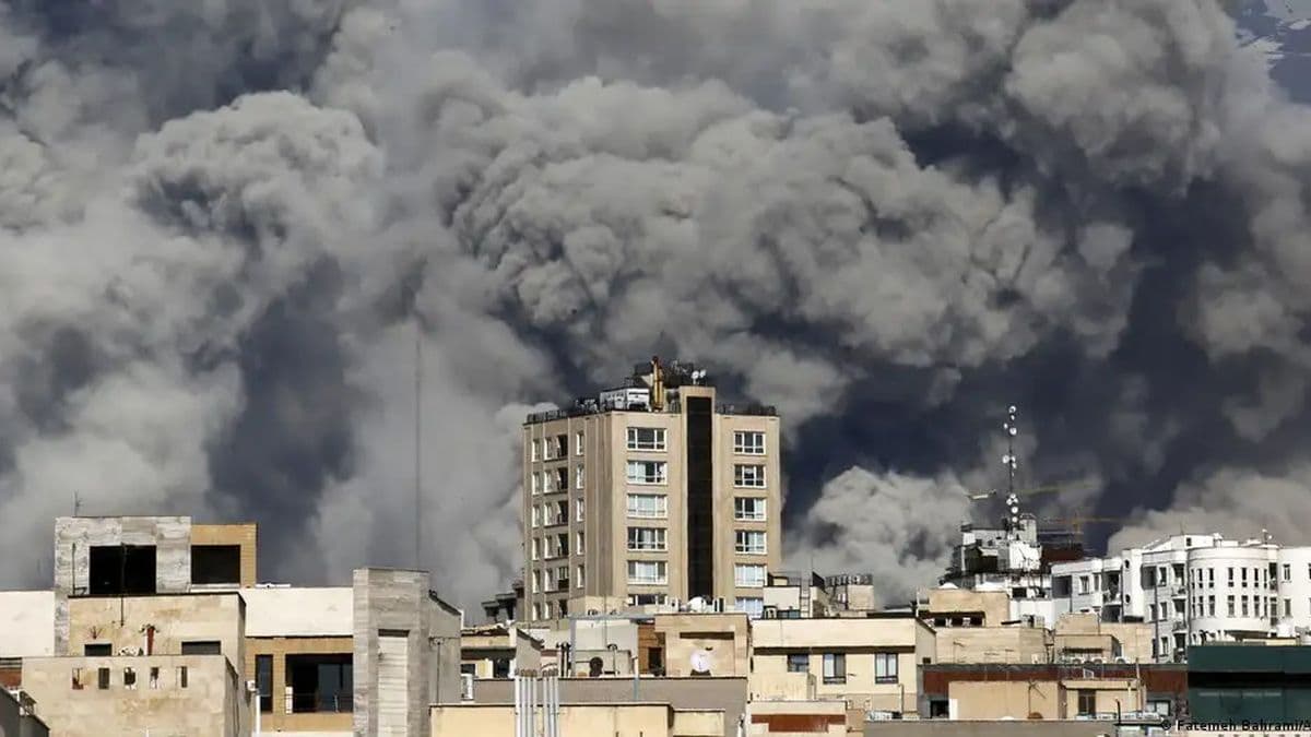 Guerra en Medio Oriente EN VIVO: Israel redobló la ofensiva sobre objetivos iraníes y la guerra ya sumó más de 1.000 muertos