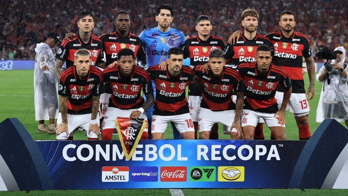 Impactante: la jugada secreta de un futbolista de Flamengo cuando el club no lo dejó volverse a su país