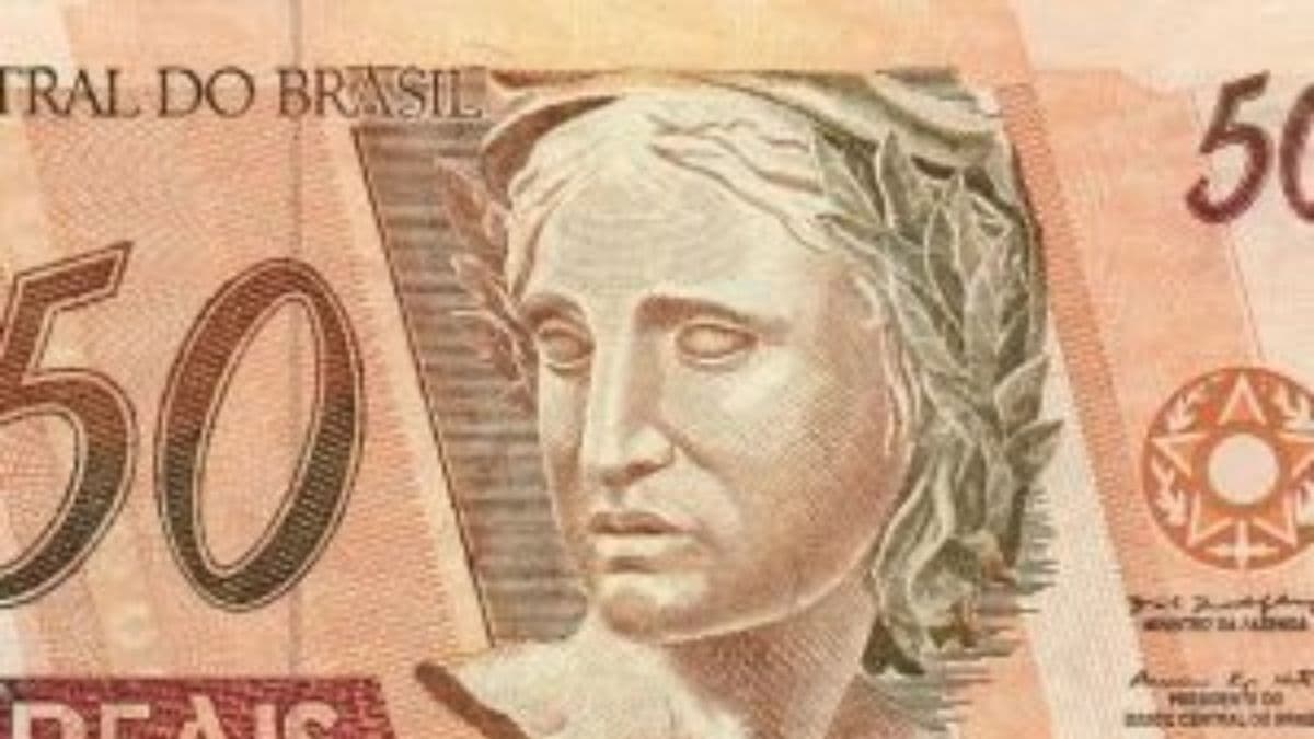 Real blue: a cuánto opera este viernes 20 de marzo