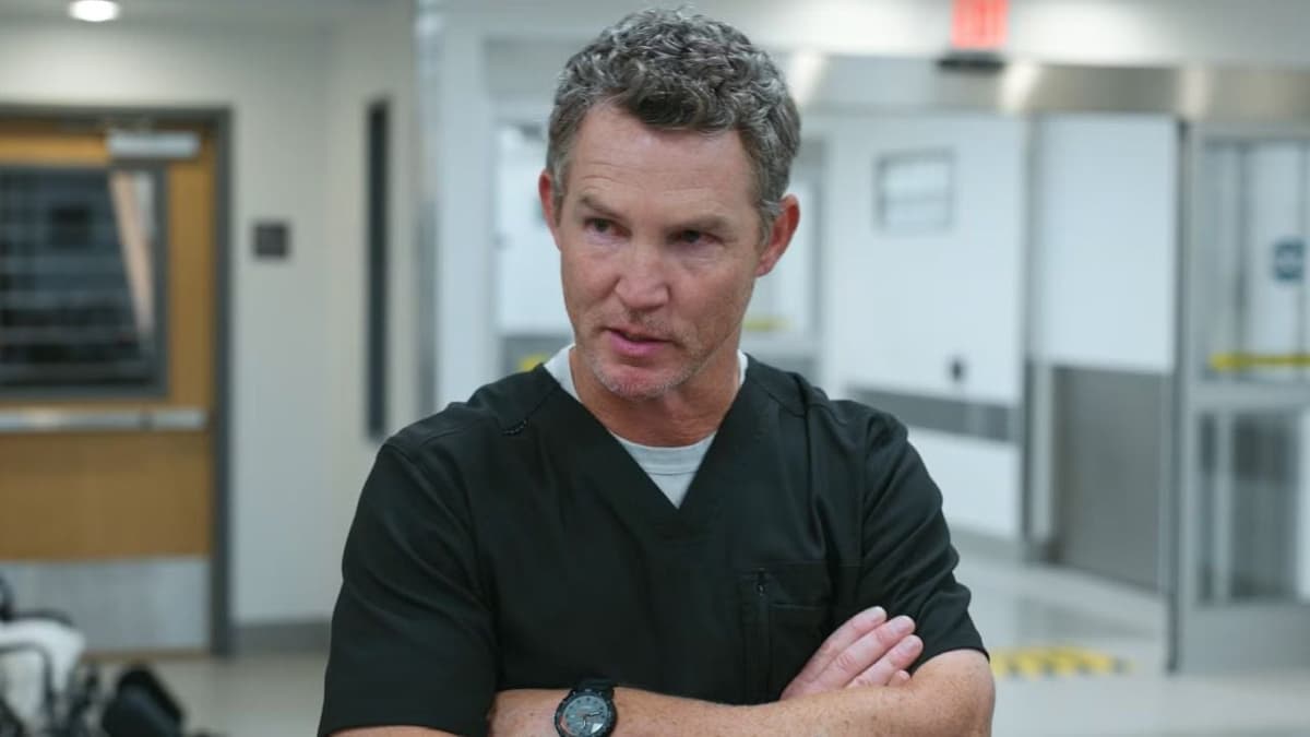 La escena eliminada de ‘The Pitt’ que habría confirmado uno de los flirteos más obvios del hospital